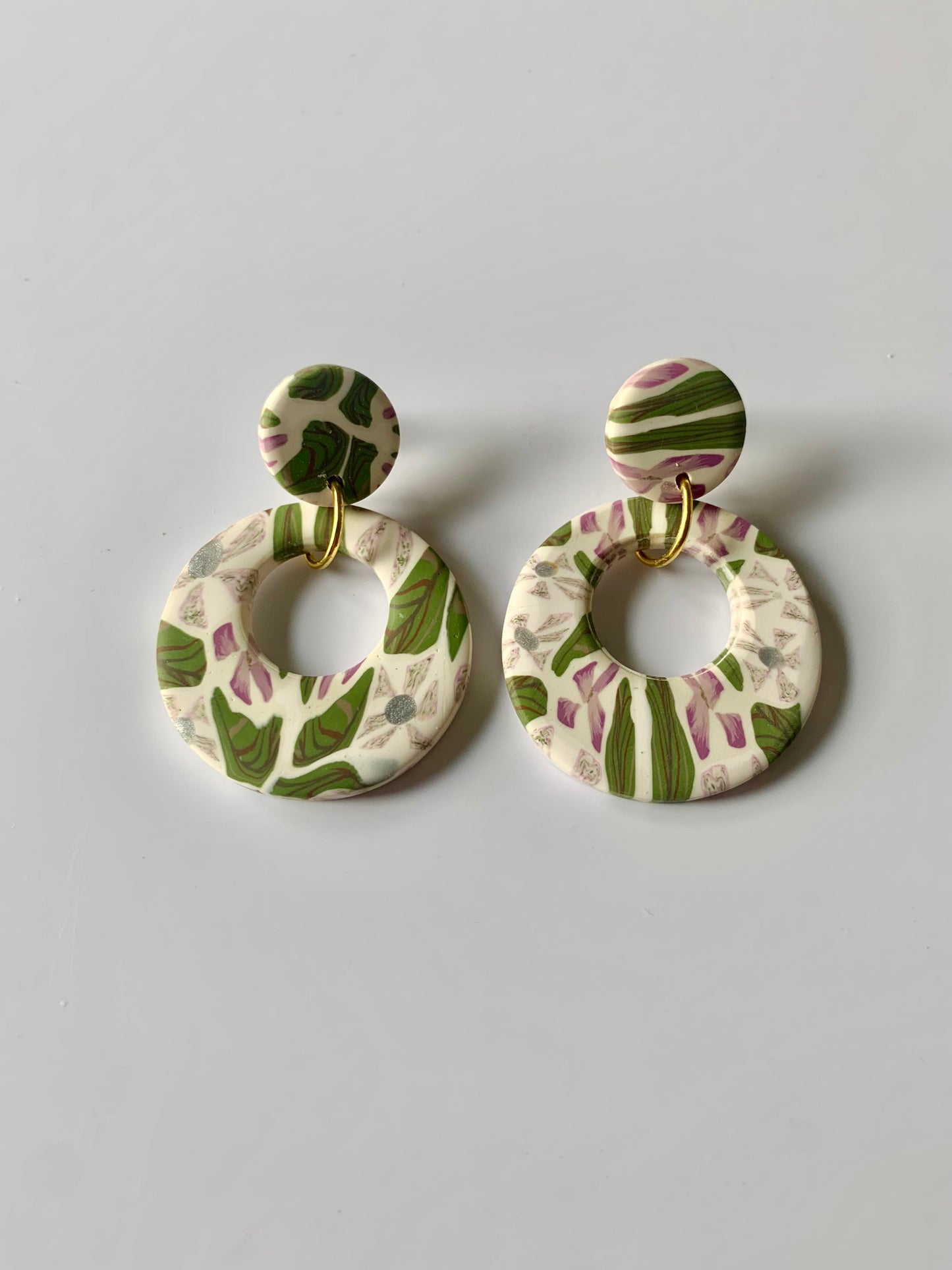 Lolita hojas y flores