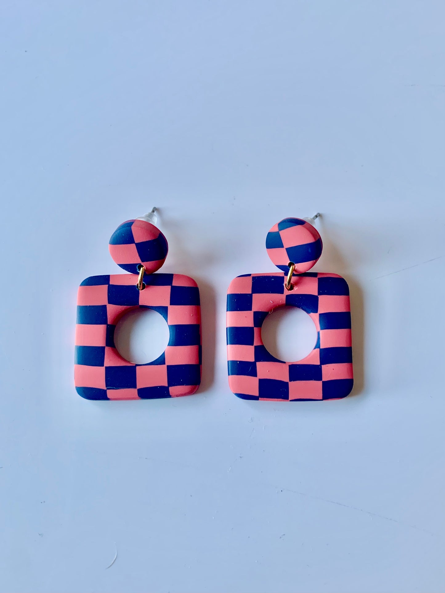 Greta cuadros rosa y azul oscuro