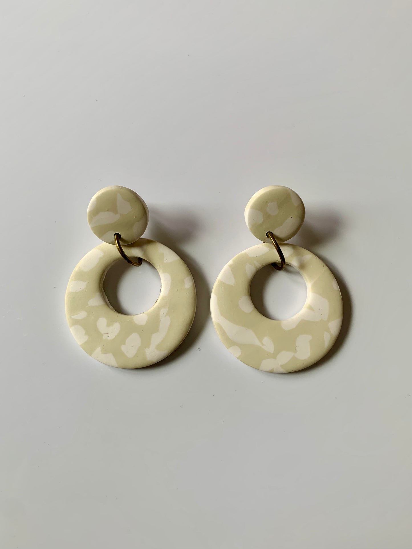 Lolita hueso y blanco