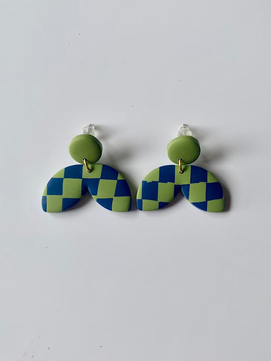 Ariel cuadros verdes y azul oscuro