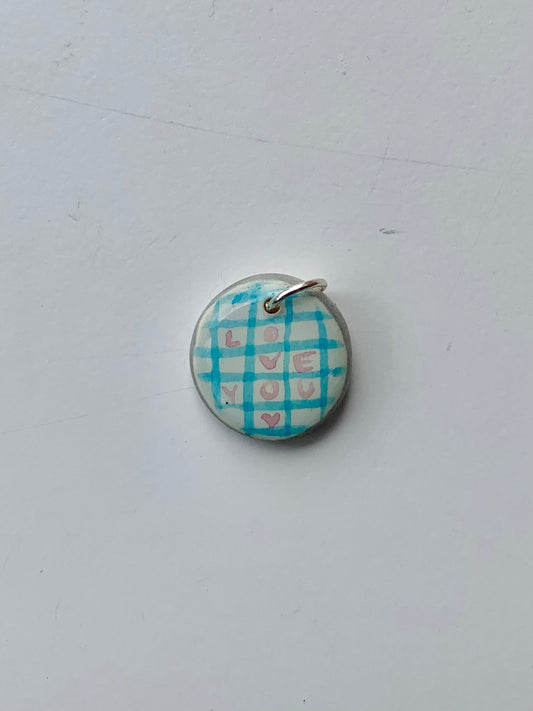 Pendientes love de arcilla polimérica hechos a mano - Carine