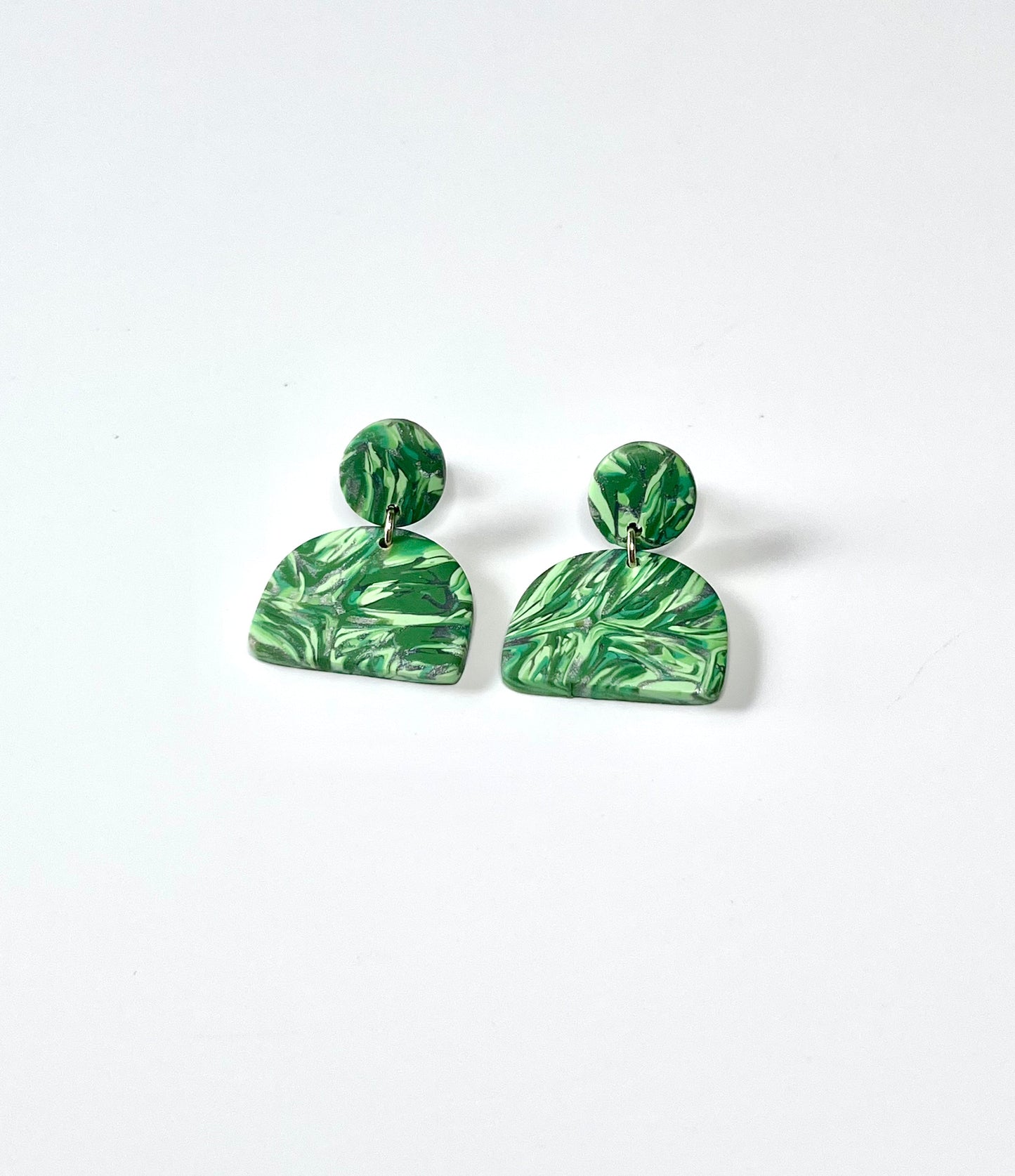 Pendientes meninas verde y plata de arcilla polimérica hechos a mano - Carine