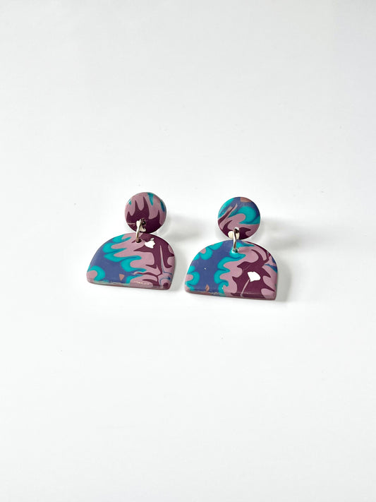 Pendientes meninas flores azul y malva de arcilla polimérica hechos a mano - Carine