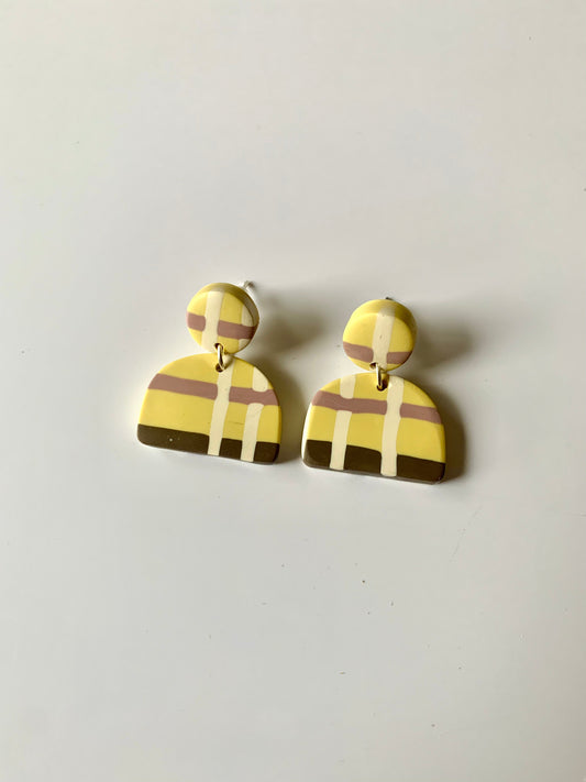 Pendientes meninas cuadros grandes amarillos de arcilla polimérica hechos a mano - Carine