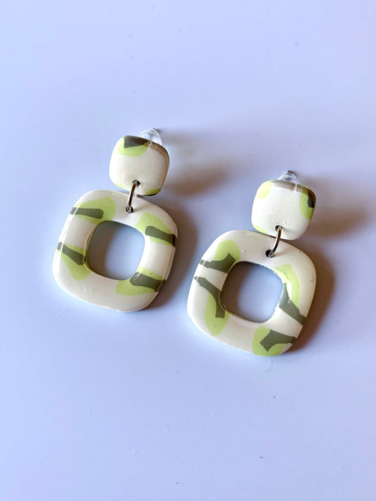 Mini Greta hojas verdes