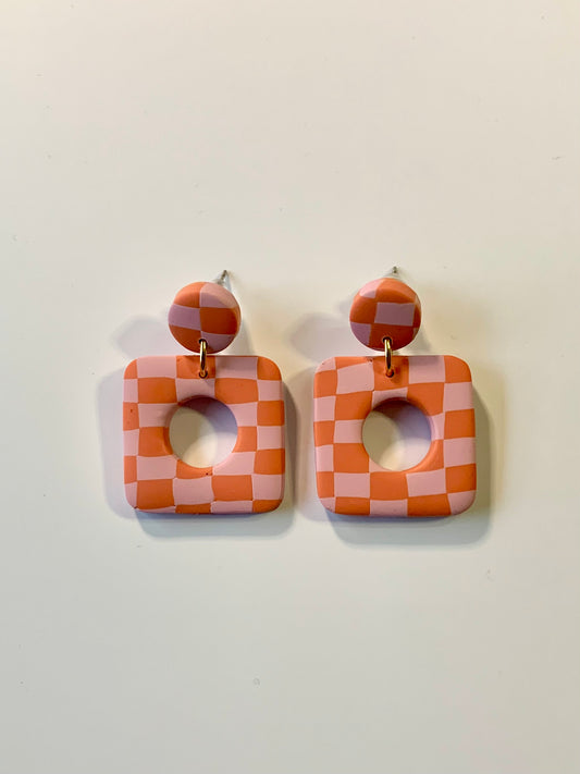 Greta cuadros naranja y rosa