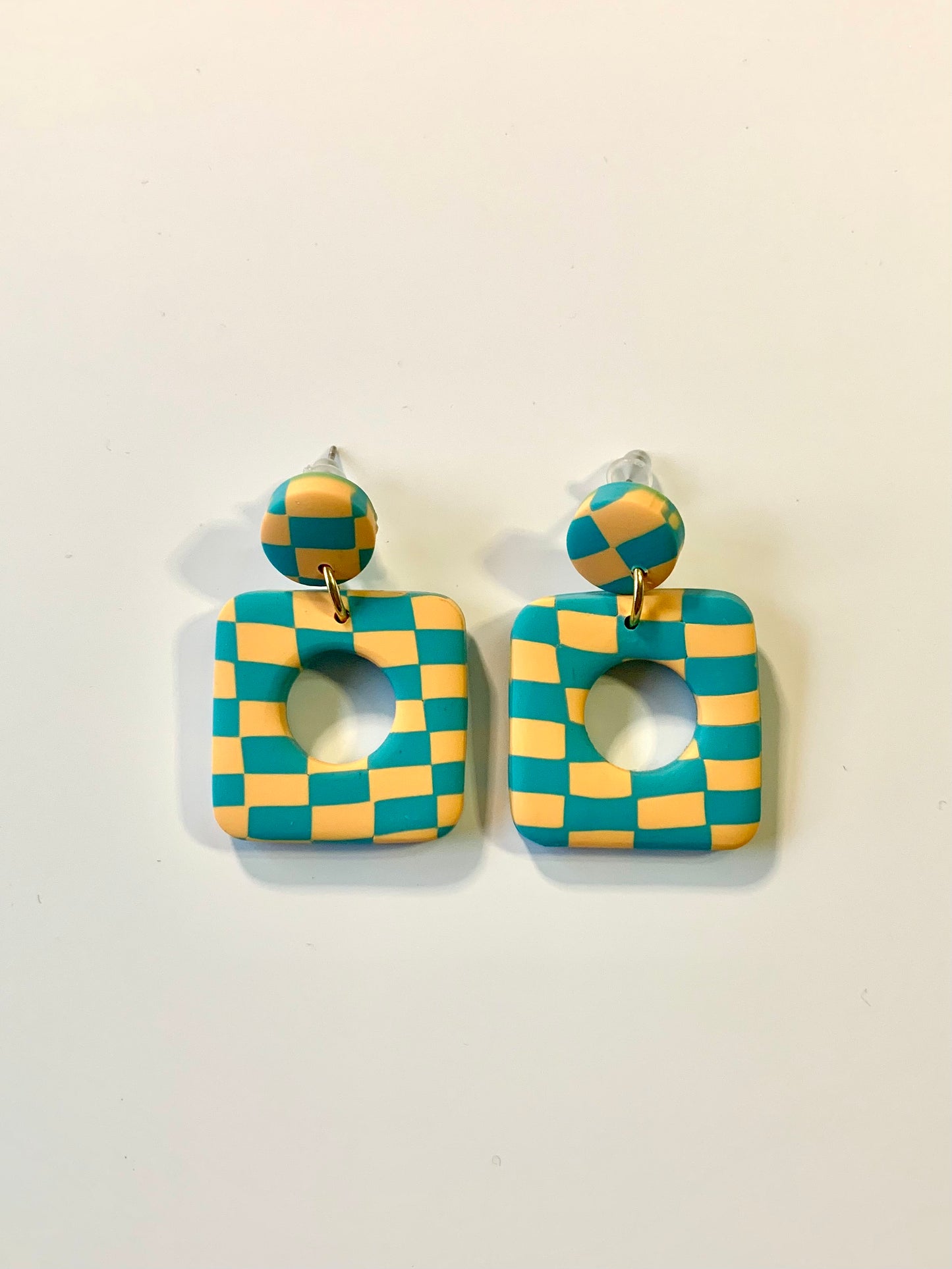 Greta cuadros azul y naranja claro