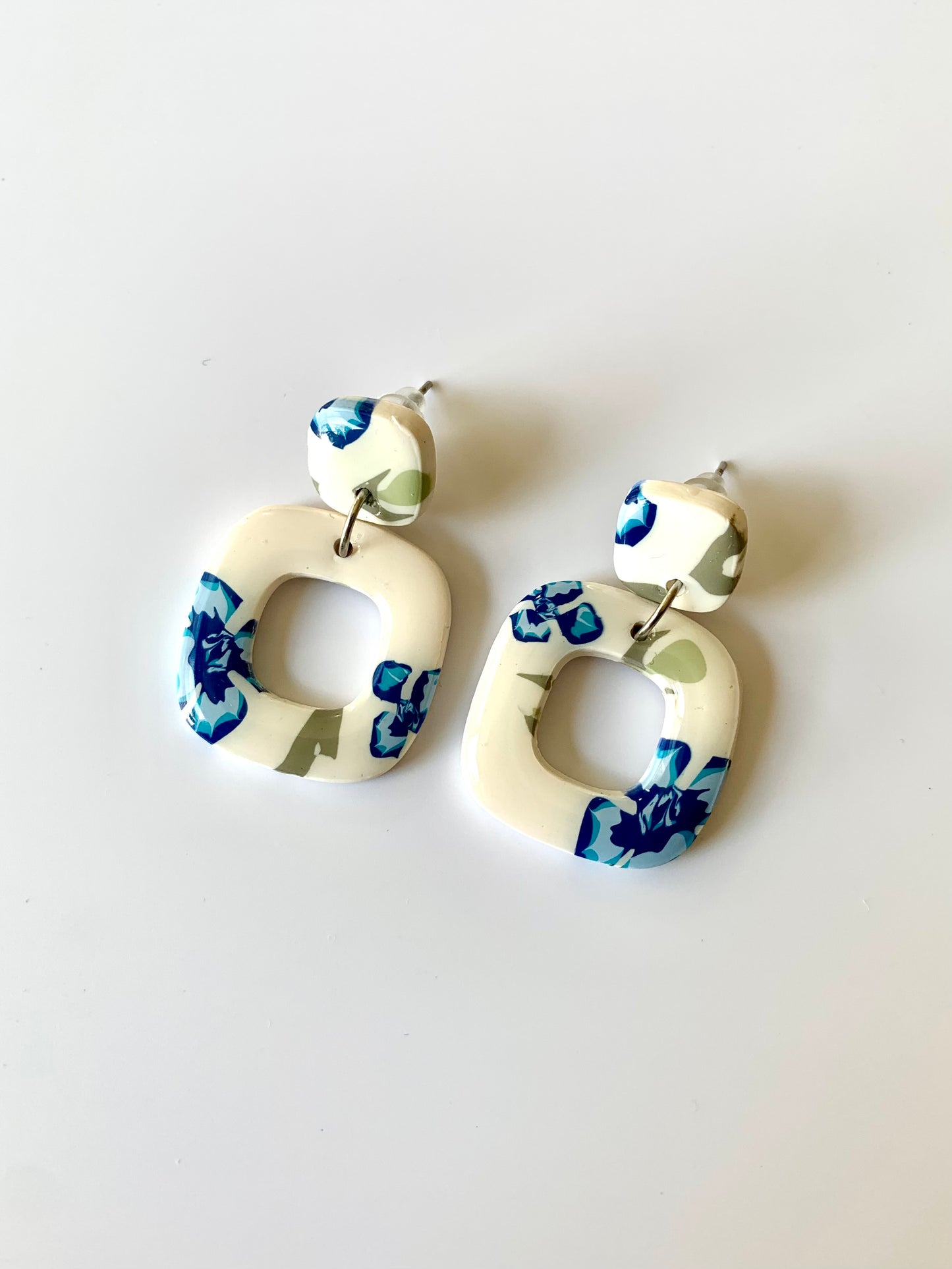 Mini Greta flores azules