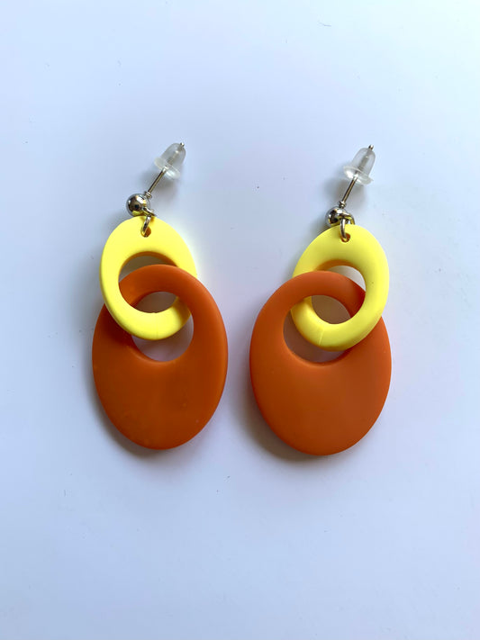 Soles naranja y amarillo
