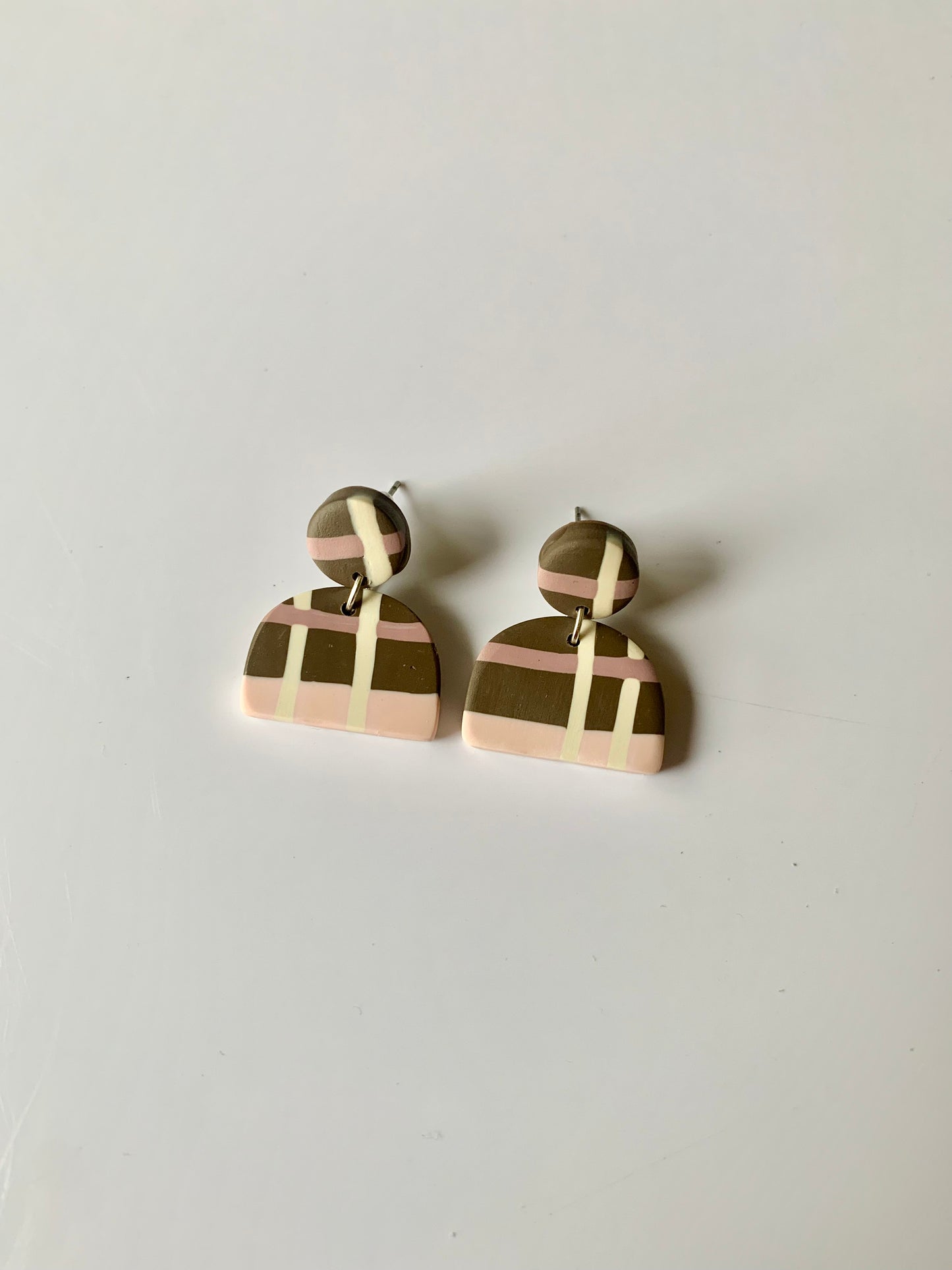 Meninas cuadros grandes marrones